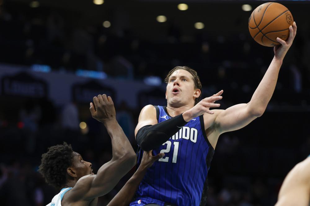 更是连接球 更是连接球