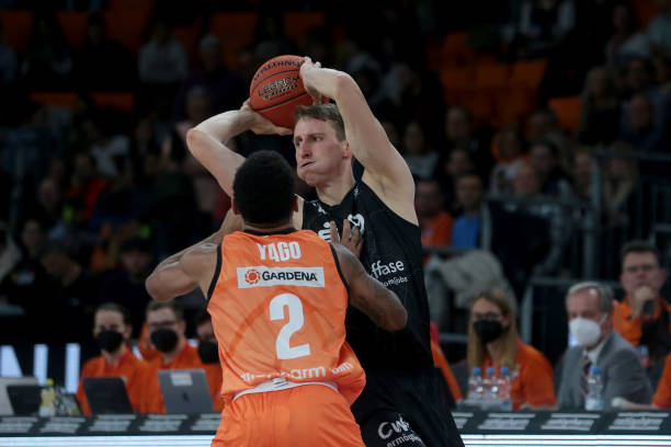 找到防守漏 找到防守漏